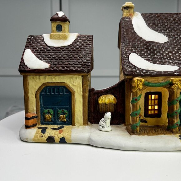 Santas Workbench Barnstable Livery Lighted Christmas Village Building - 1999 - Picture 8 of 11